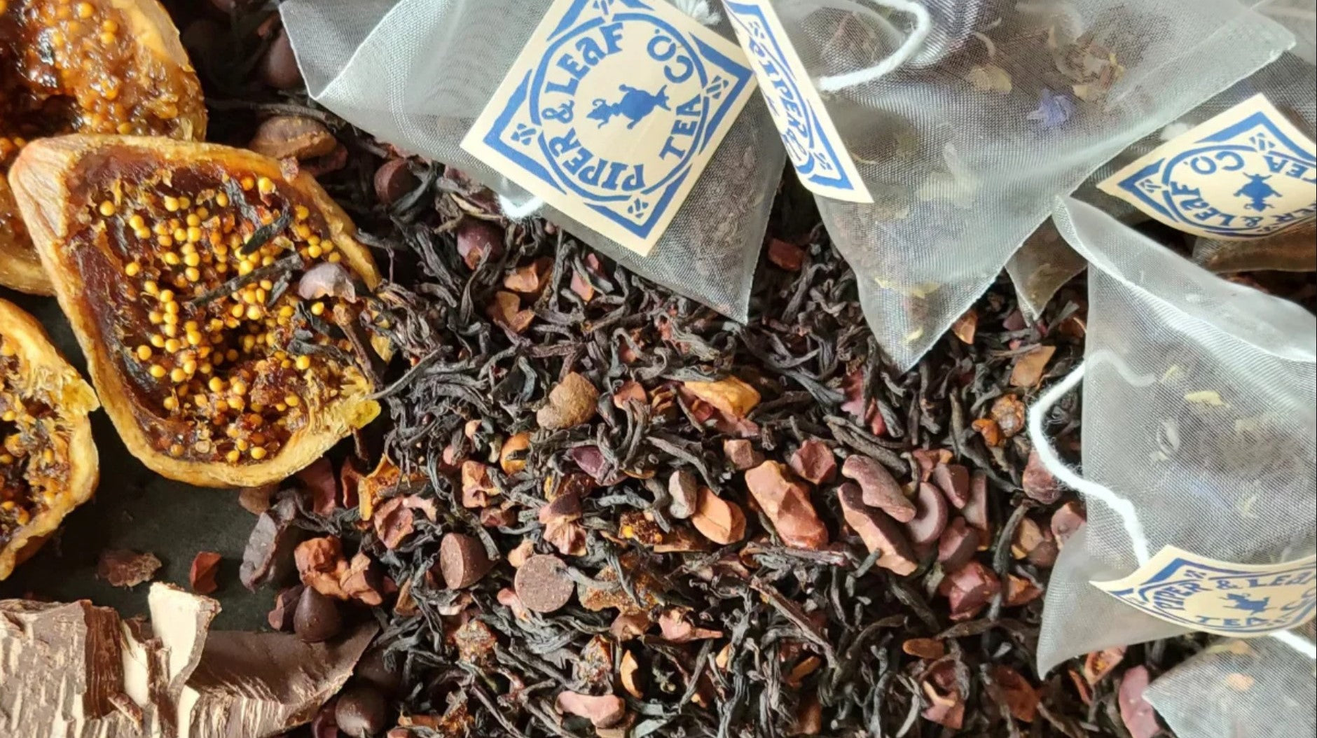 Each package, crafted by Piper and Leaf, containa 9 pyramid sachets of premium tea, perfectly designed for an exquisite brewing experience.