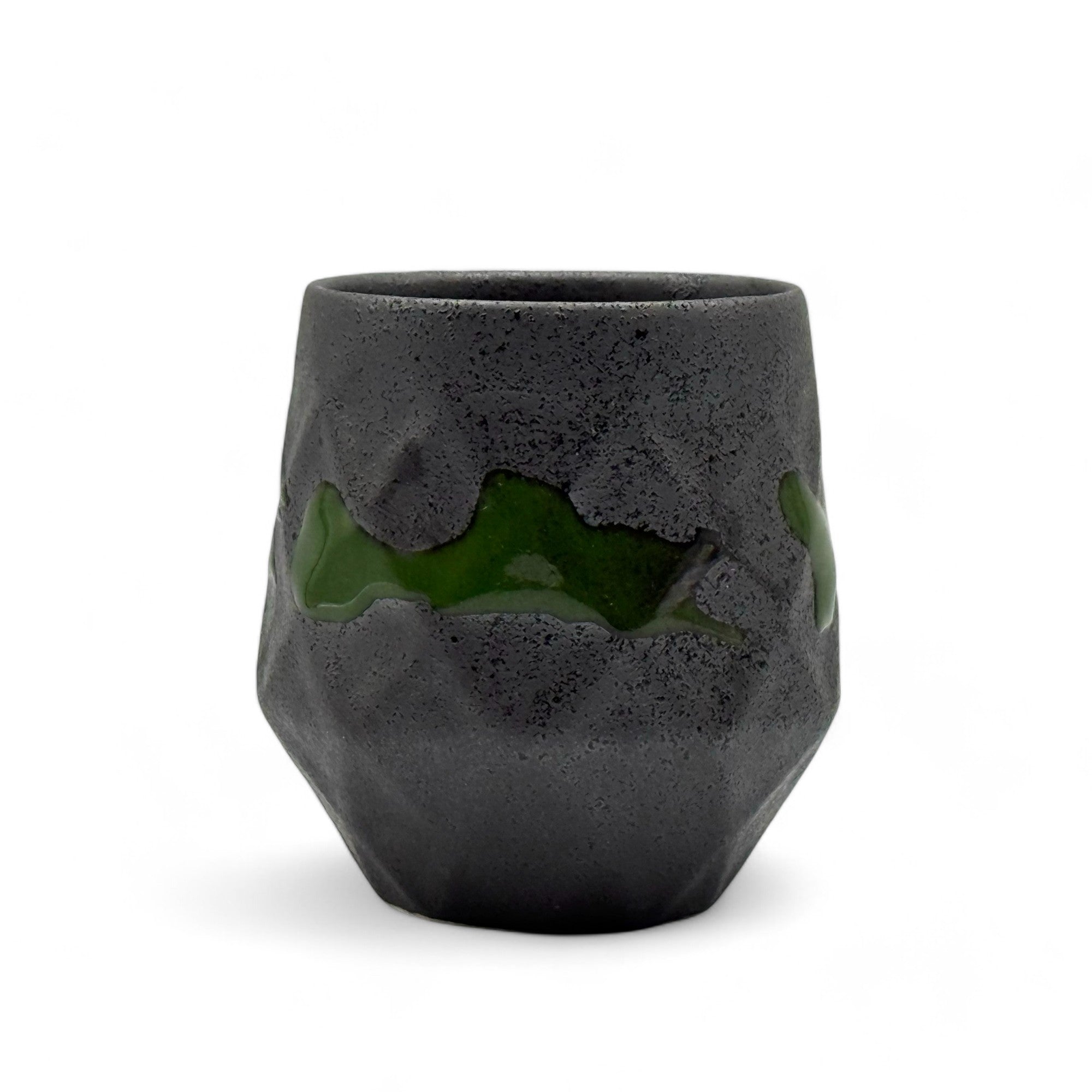 Inoue Tea Kurobuki Ryusui Grey Green Mino-yaki Yunomi - Japanese Teacup