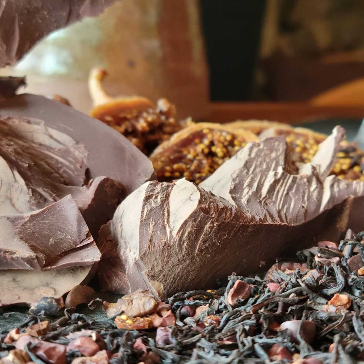 Piper and Leaf Chocola-Tea Muslin Bag of Loose Leaf Tea - 15 Servings in a clear bag with loose tea visible.