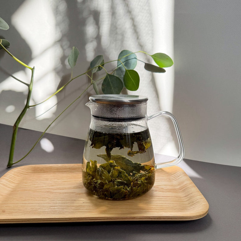 Teappo Simple Teapot, a minimalist design teapot in a sleek shape.