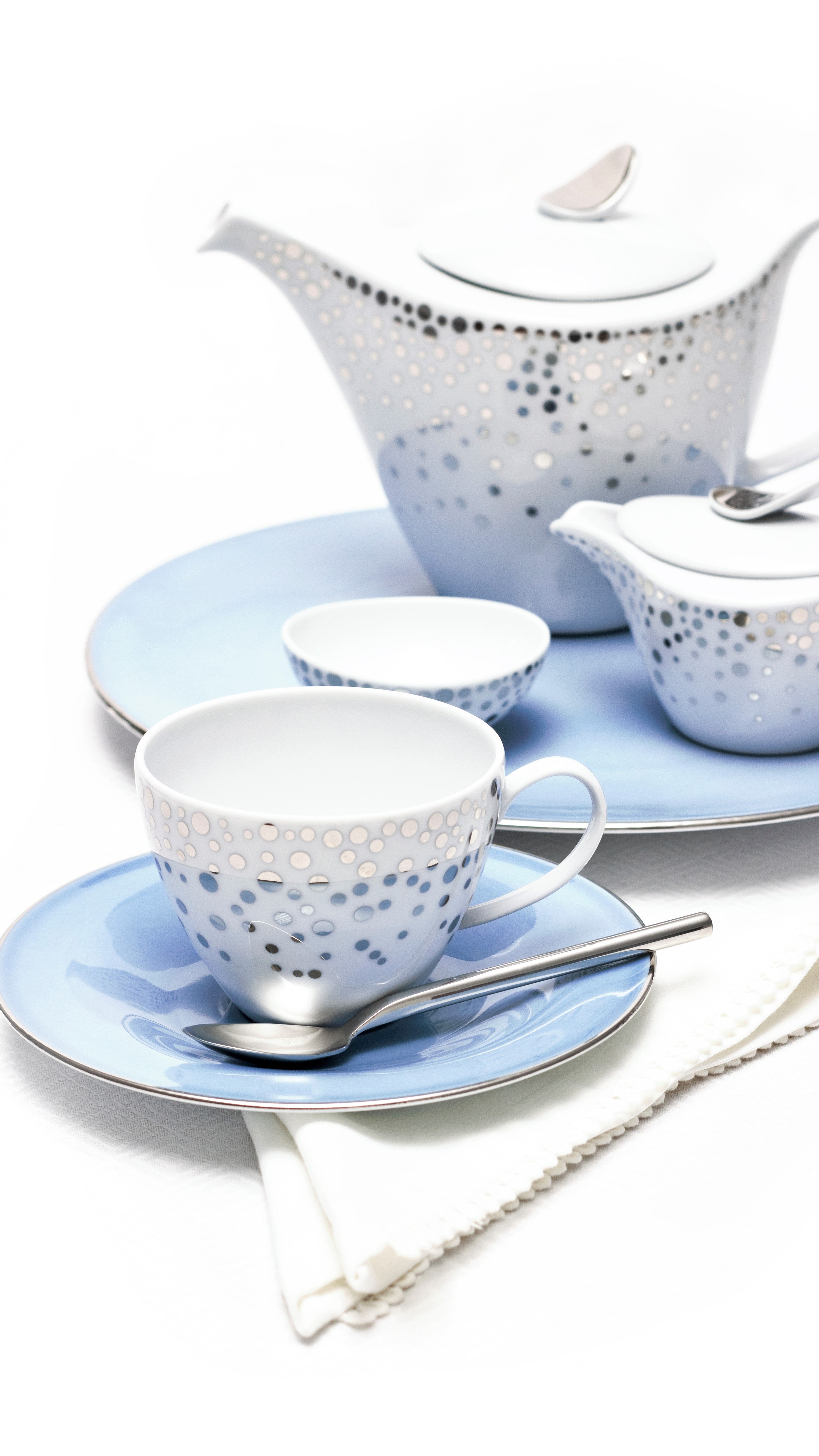 CASANOI Silver Rain Tea Cup + Saucer (Set of 4)