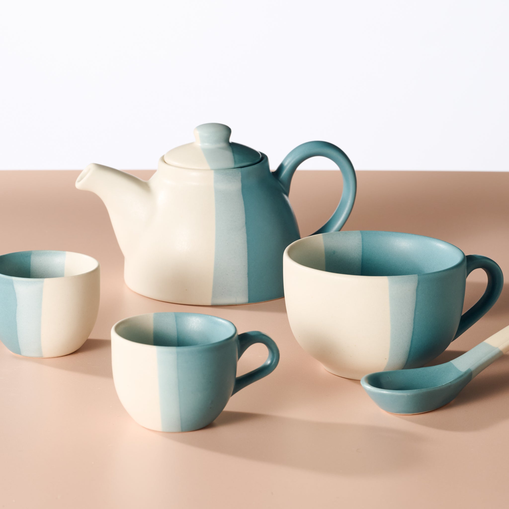 Pheeka Striped Jumbo Mug with Spoon