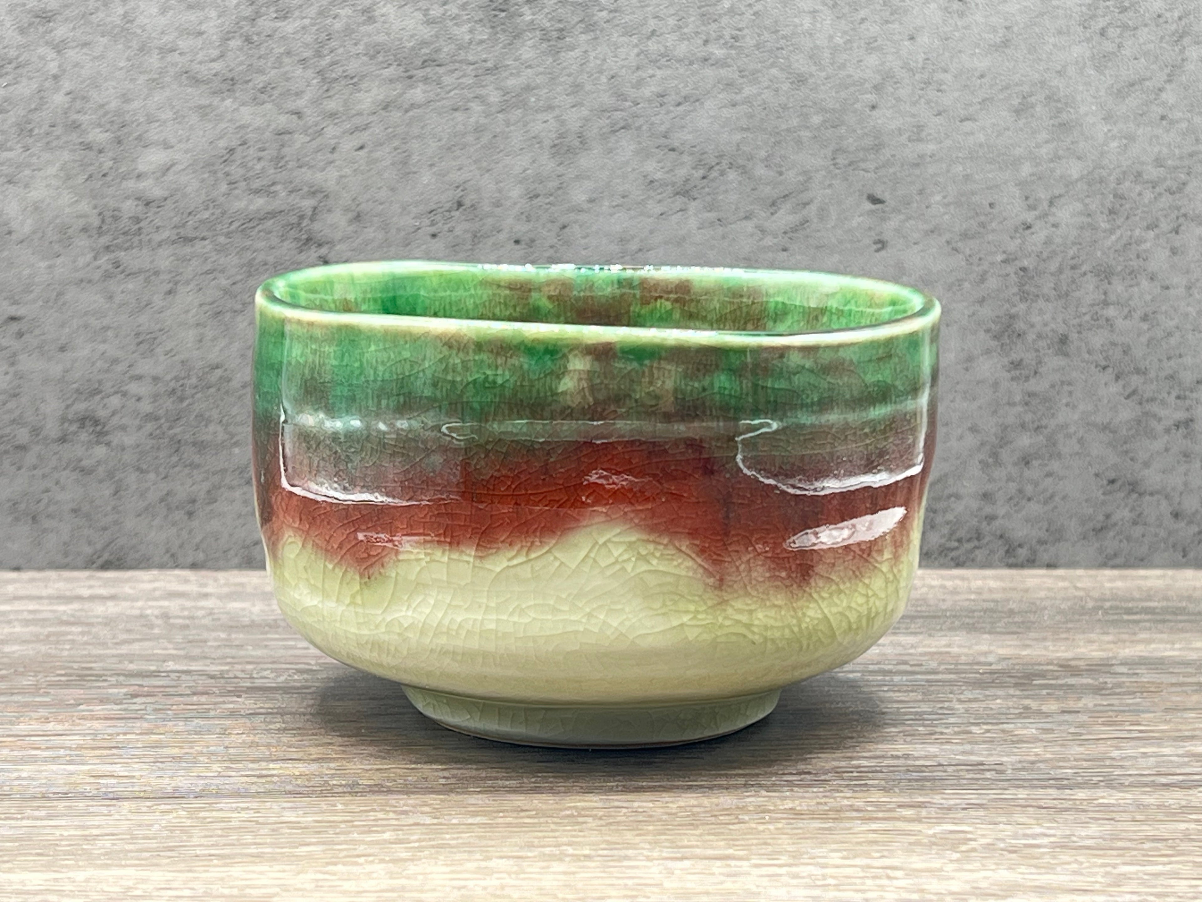 Inoue Toho Shinsa Celadon Green Mino-yaki Chawan - Japanese Matcha Bowl