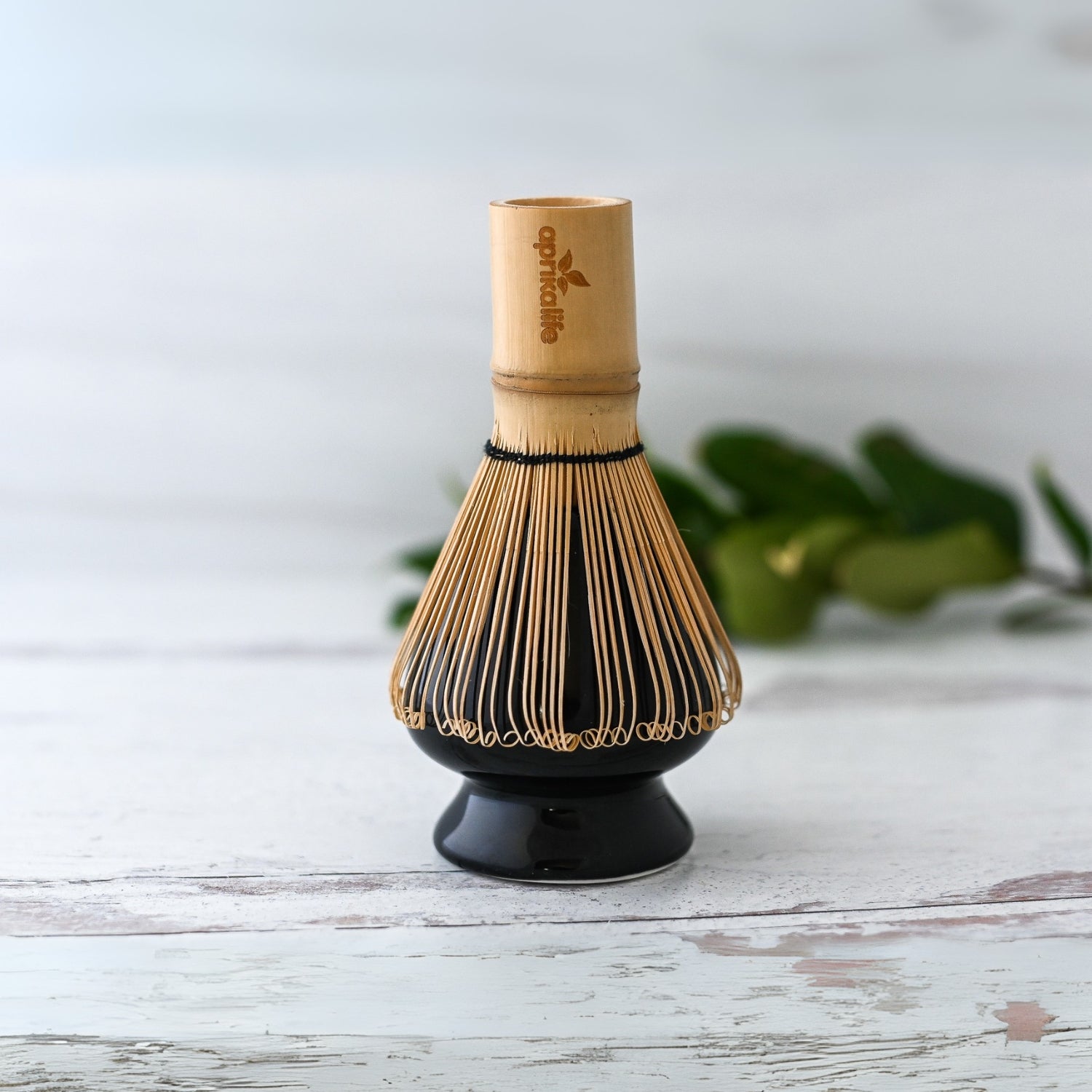 Aprika Life Black Matcha Whisk Holder and Bamboo Whisk Set