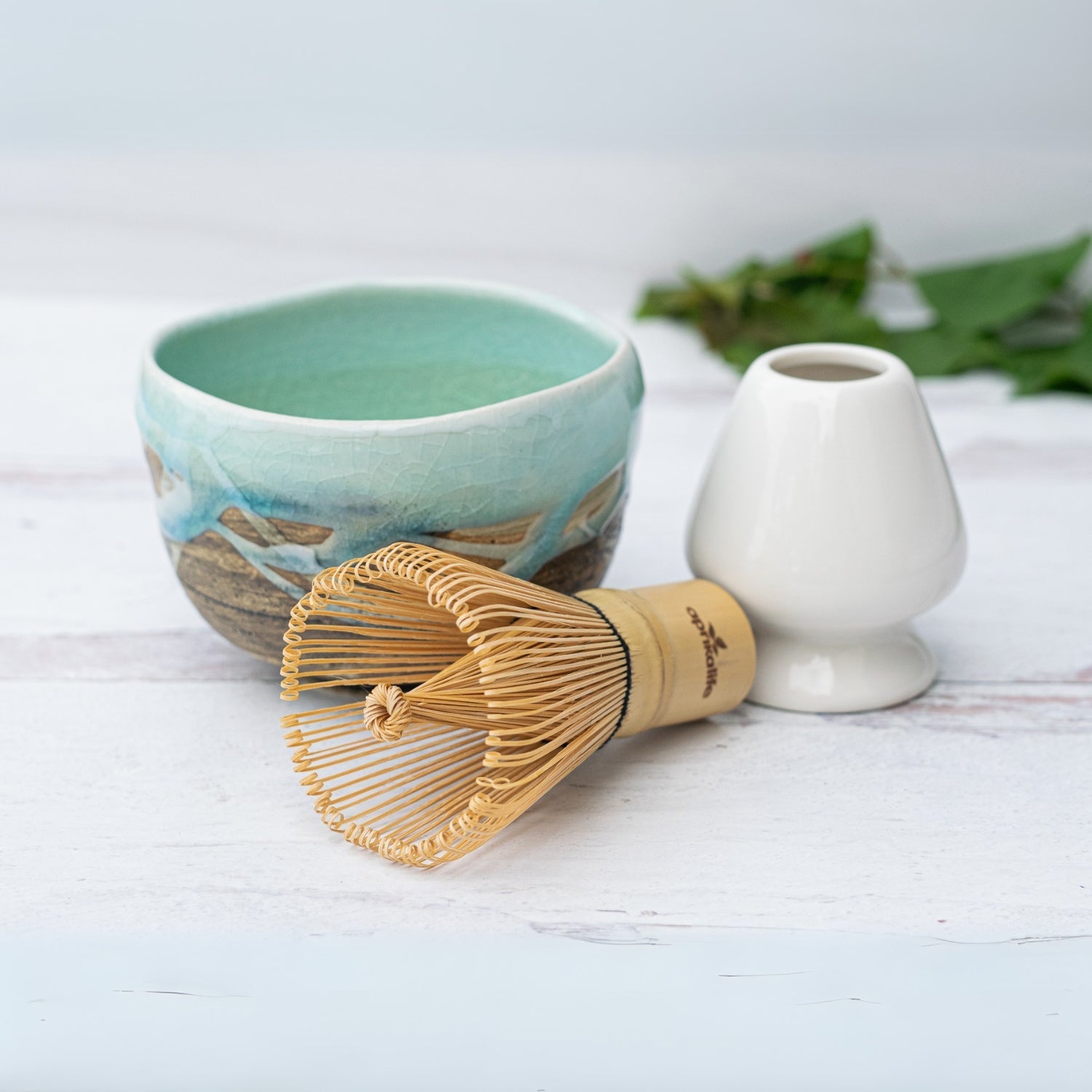 Aprika Life Japanese Matcha Tea Bowl Blue & Brown Glaze