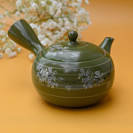 Aprika Life Green Kuysu with Flowers - Japanese Handmade Teapot with Premium Tea Strainer - 12 fl oz/360ml, showcasing a handcrafted design with floral motifs.