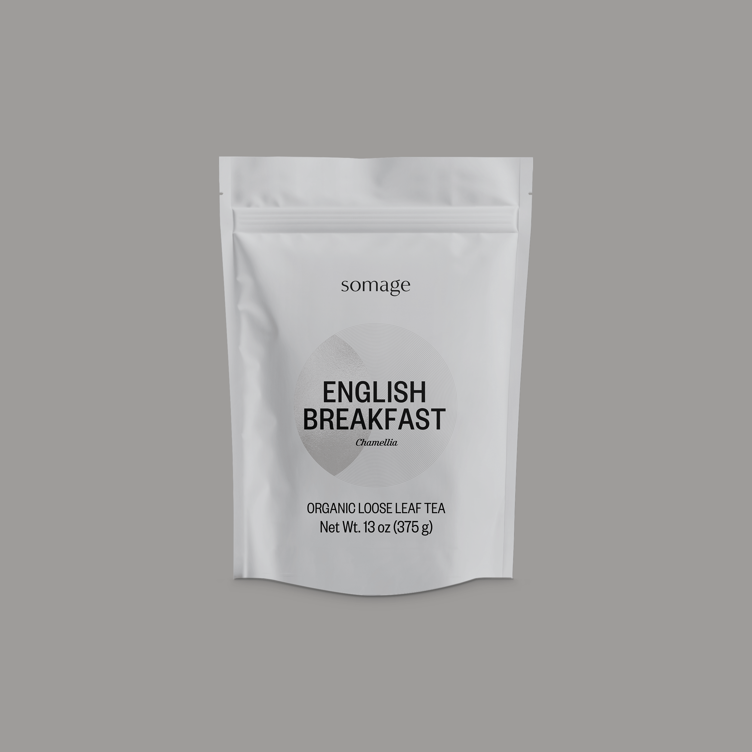 English Breakfast Loose Leaf by Somage USA, showcasing loose leaf Ceylon tea with earthy undertones in a natural setting.