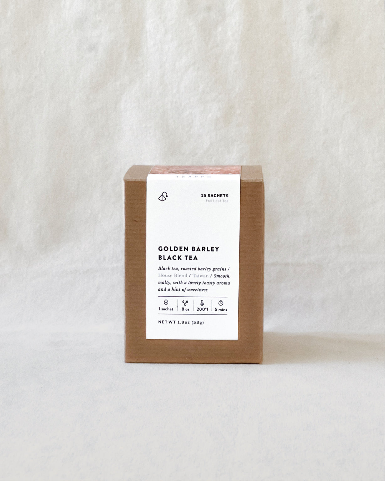 Teappo Golden Barley Black Tea, 15 biodegradable tea sachets, featuring brisk black tea and malty roasted barley grains.