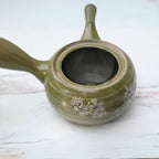 Aprika Life Green Kuysu with Flowers - Japanese Handmade Teapot with Premium Tea Strainer - 12 fl oz/360ml