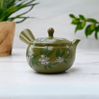 Aprika Life Green Kuysu with Flowers - Japanese Handmade Teapot with Premium Tea Strainer - 14 fl oz/420ml