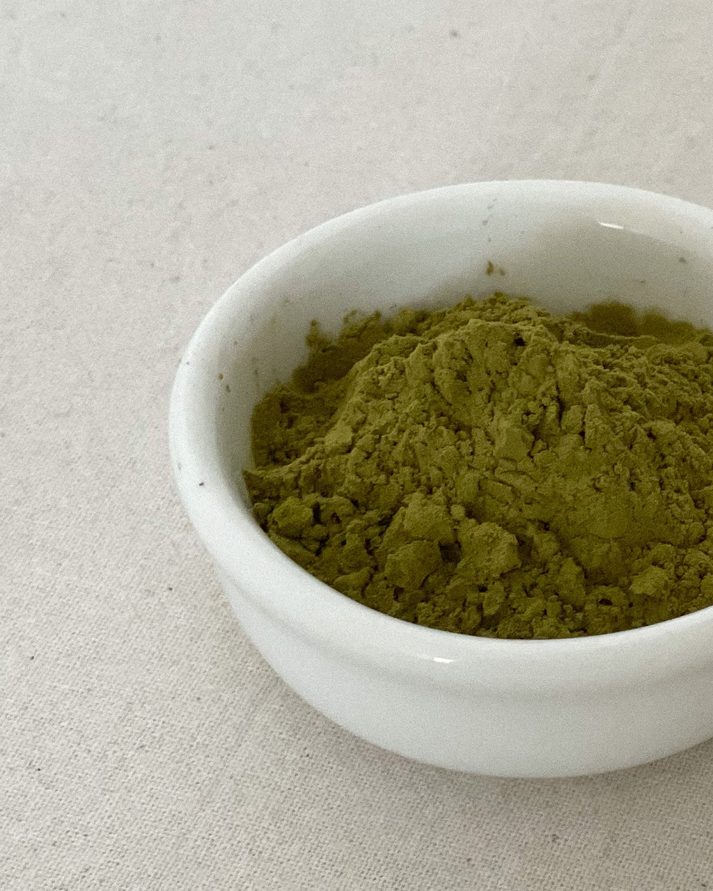 Teappo Four Springs Powder in a package, displayed on a neutral background. Image URL: IMG_3479.jpg.