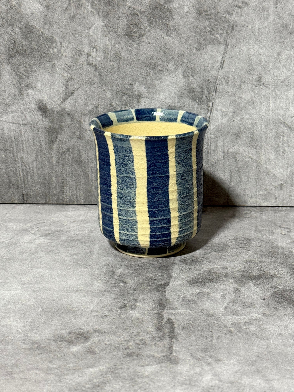 Inoue Aojukusa Blue Mino-yaki Yunomi - Japanese Teacup
