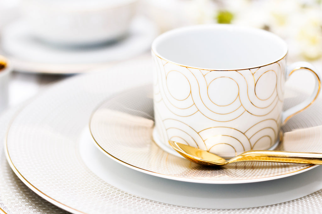 CASANOI Infinity Tea Cup + Saucer (Set of 4)