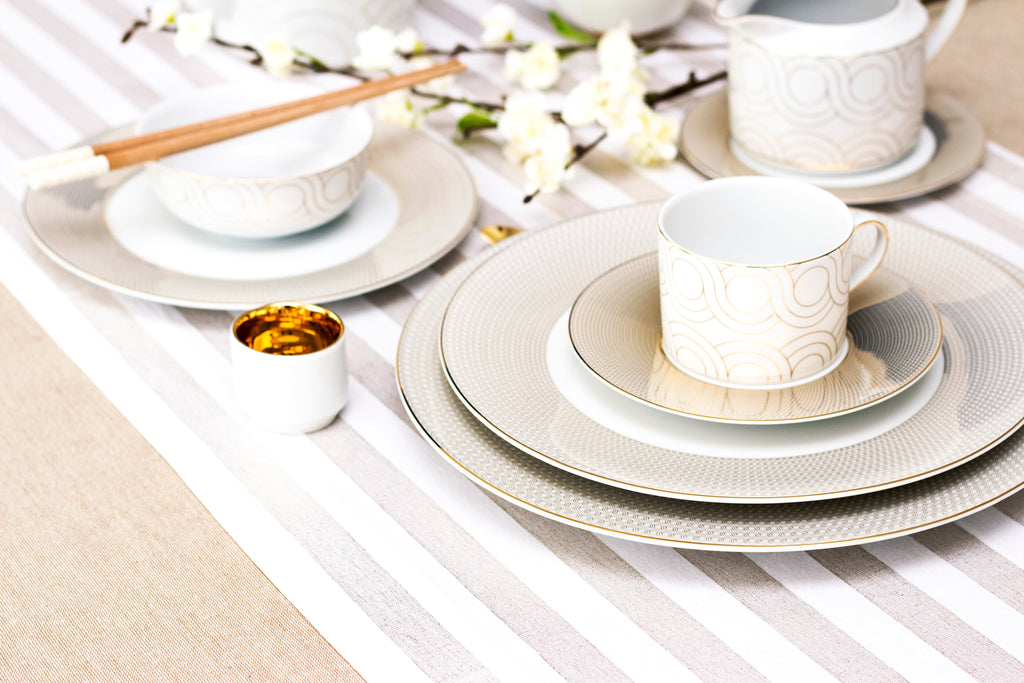 CASANOI Infinity Tea Cup + Saucer (Set of 4)