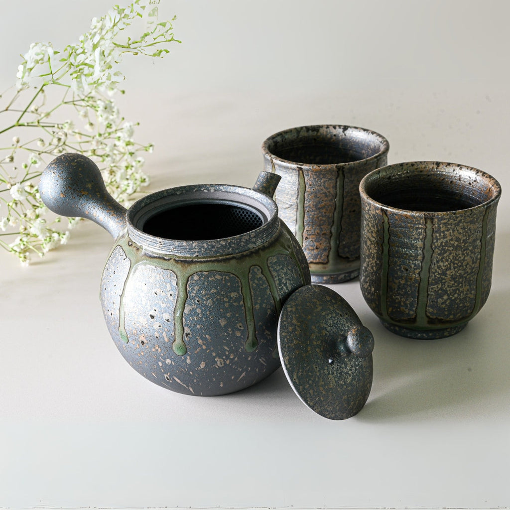 Aprika Life Japanese Kyusu Set - Teapot with Filters (230ml) and Two Cups