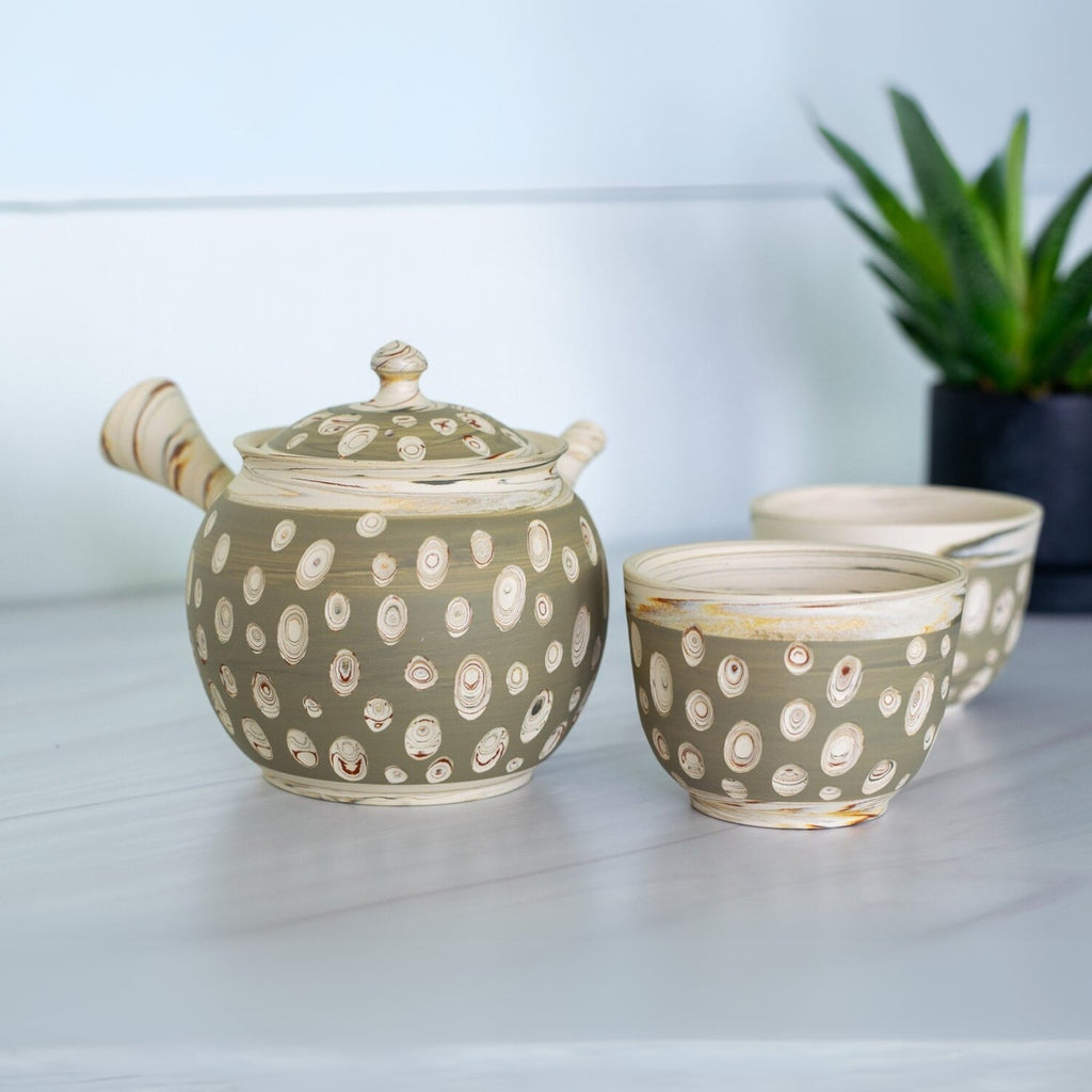 Aprika Life Japanese Kyusu Set - Teapot with Filters (370ml) and Two Cups