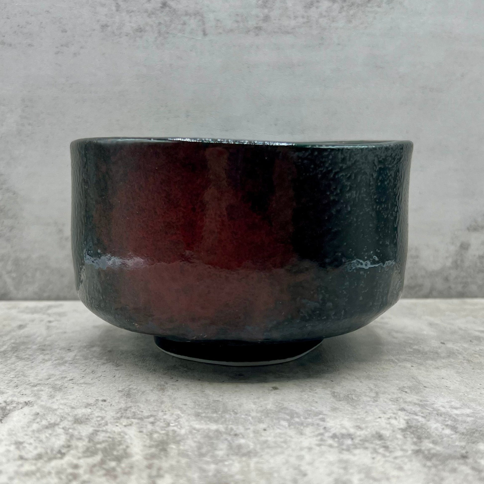 Inoue Tea Kurosuna Black Mino-yaki Chawan - Japanese Matcha Bowl