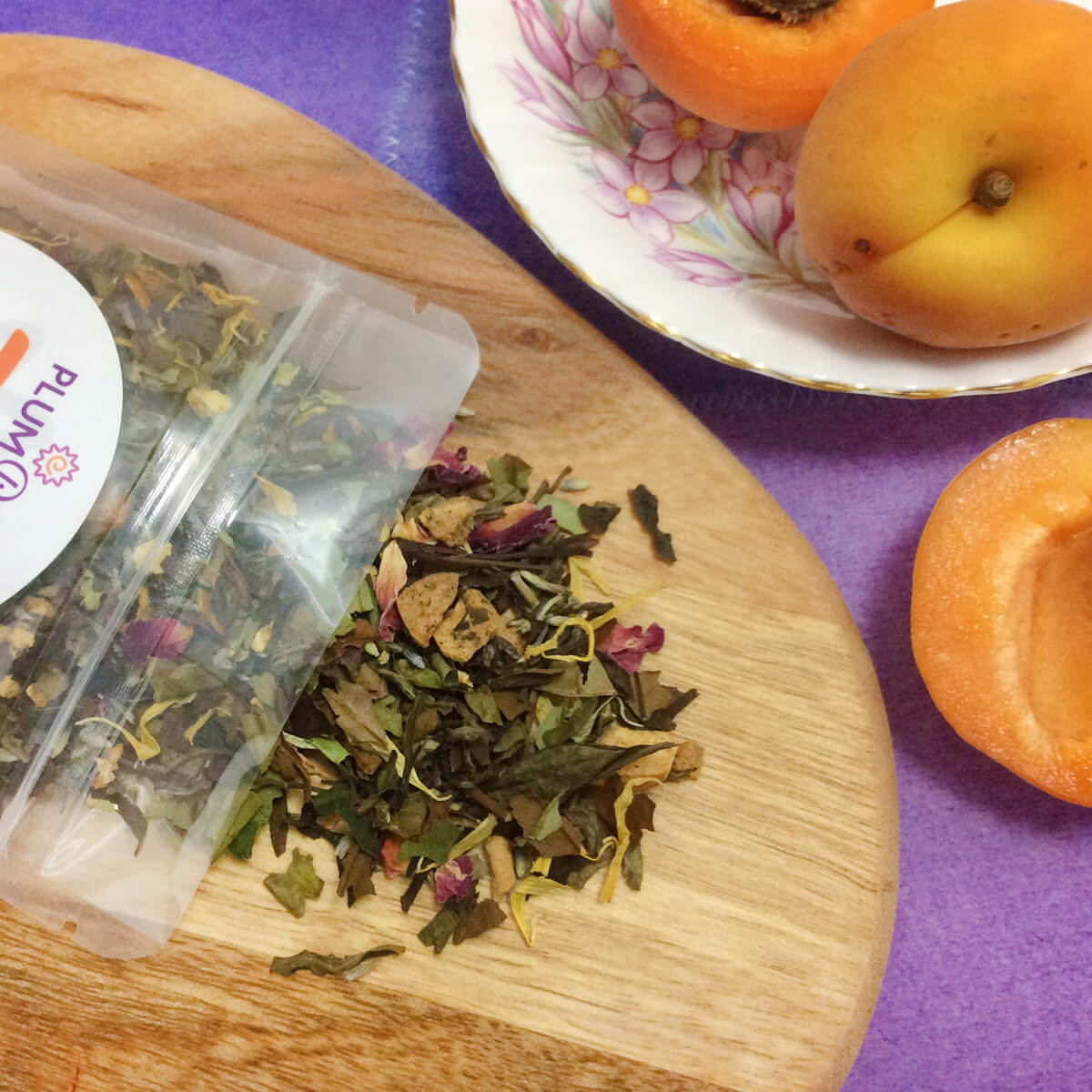 Plum Deluxe Lavender Daydream White Tea (Mango - Peach - Floral)
