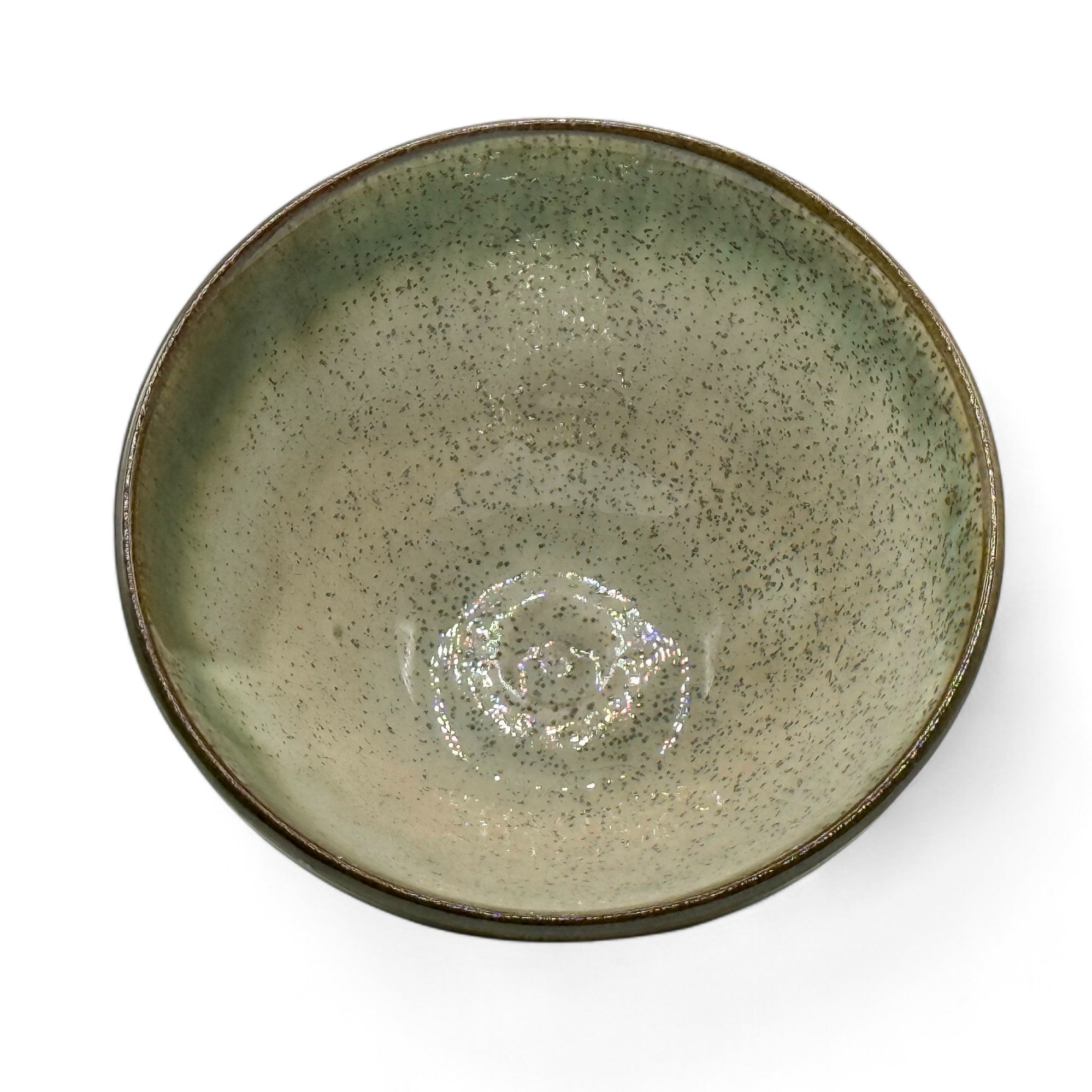 Inoue Tea Nagashi Flower Oribe-yaki Ido Chawan - Japanese Matcha Bowl featuring traditional Japanese ceramic design.