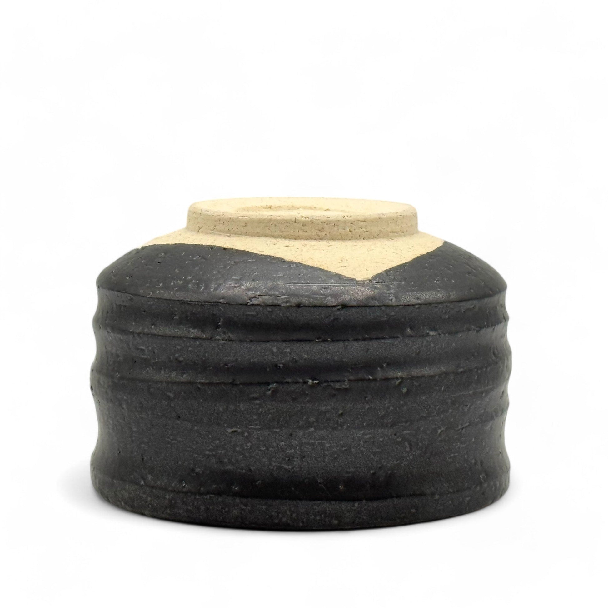 Inoue Tea Kuro Black Mino-yaki Chawan - Japanese Matcha Bowl