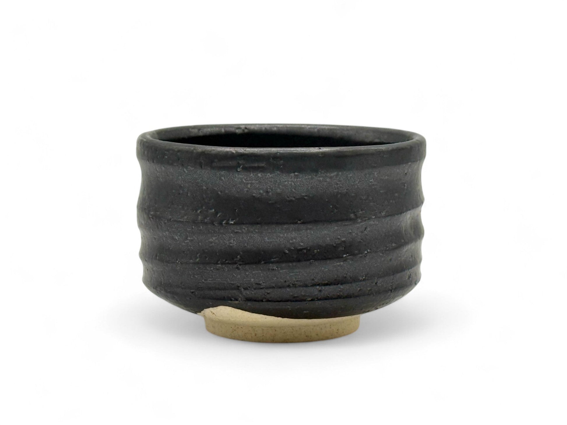 Inoue Tea Kuro Black Mino-yaki Chawan - Japanese Matcha Bowl