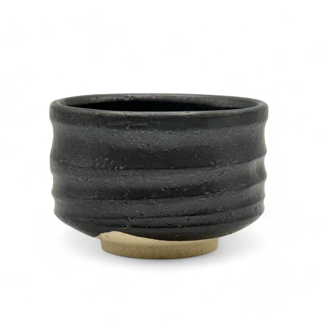Inoue Tea Kuro Black Mino-yaki Chawan - Japanese Matcha Bowl