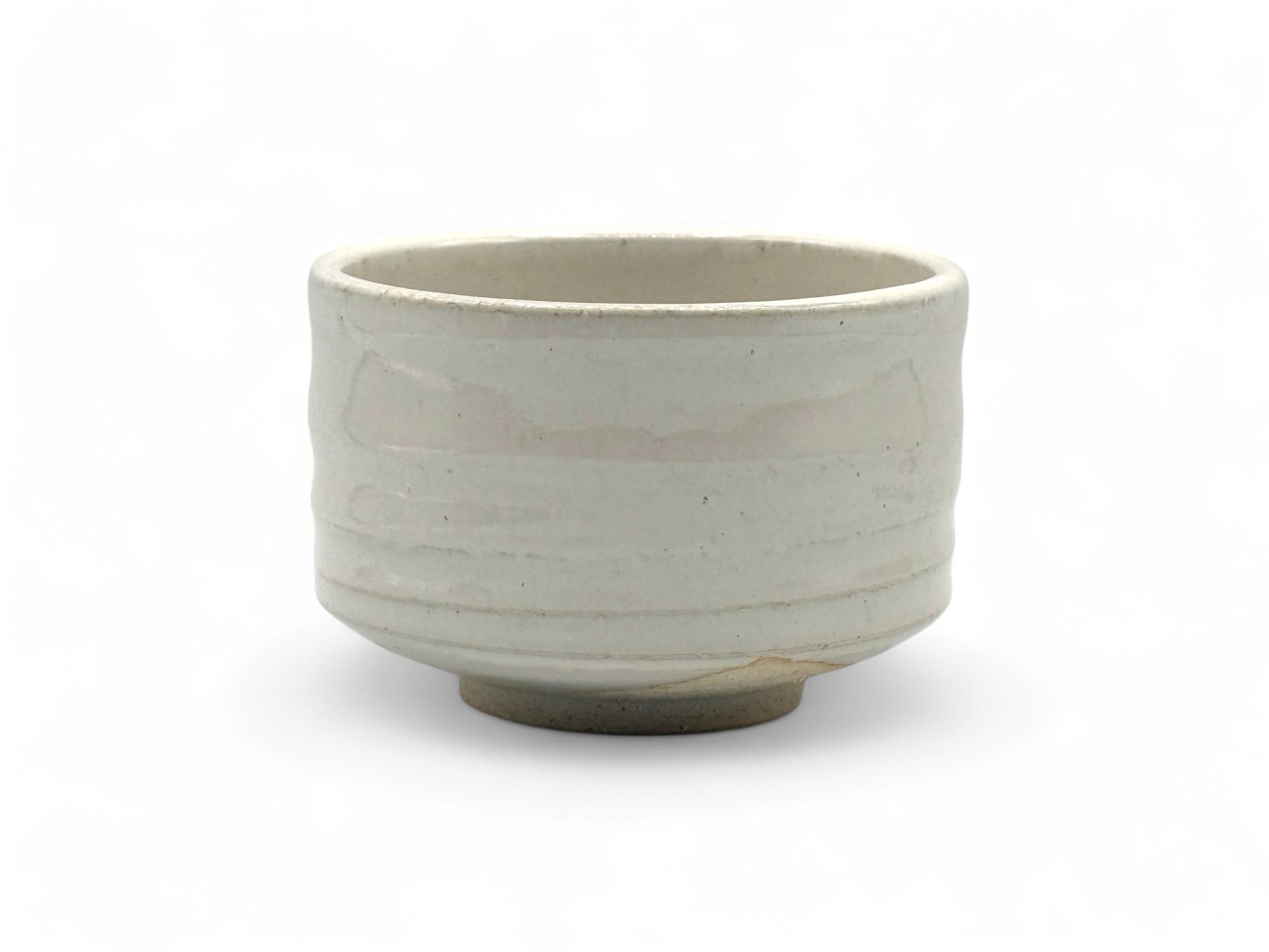 Inoue Tea Shirahagi White Mino-yaki Chawan - Japanese Matcha Bowl, featuring a white ceramic design ideal for matcha preparation.