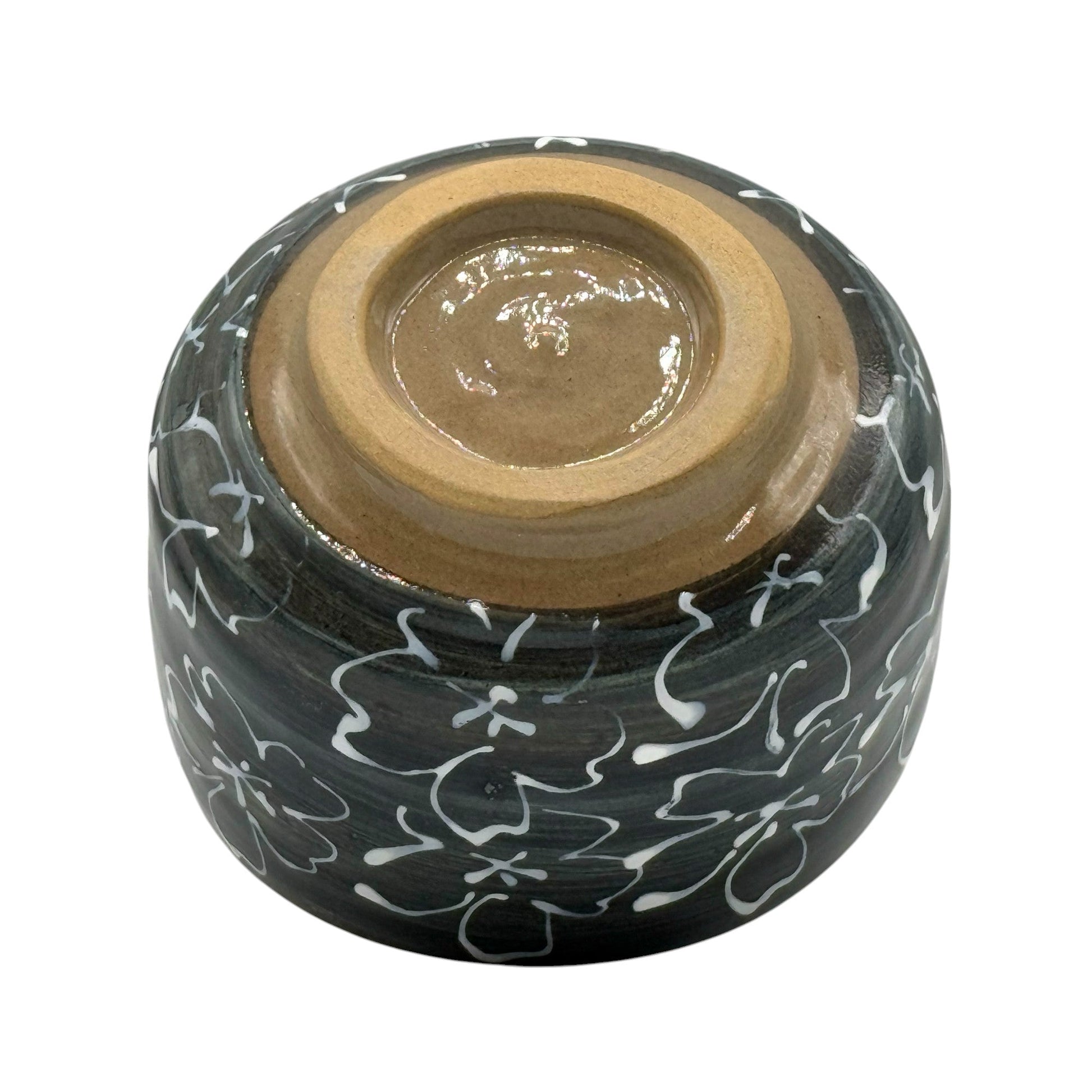 Inoue Tea Maizakura Kuro Black Mino-yaki Chawan - Japanese Matcha Bowl