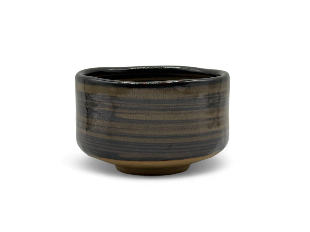 Inoue Tea Kokuyu Glaze Brown Mino-yaki Chawan - Japanese Matcha Bowl, a ceramic bowl designed for serving matcha.