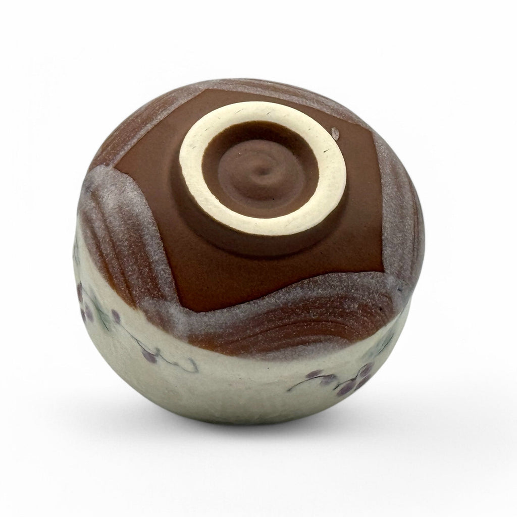 Inoue Grape Vine Beige Mino-yaki Chawan - Japanese Mini Matcha Bowl