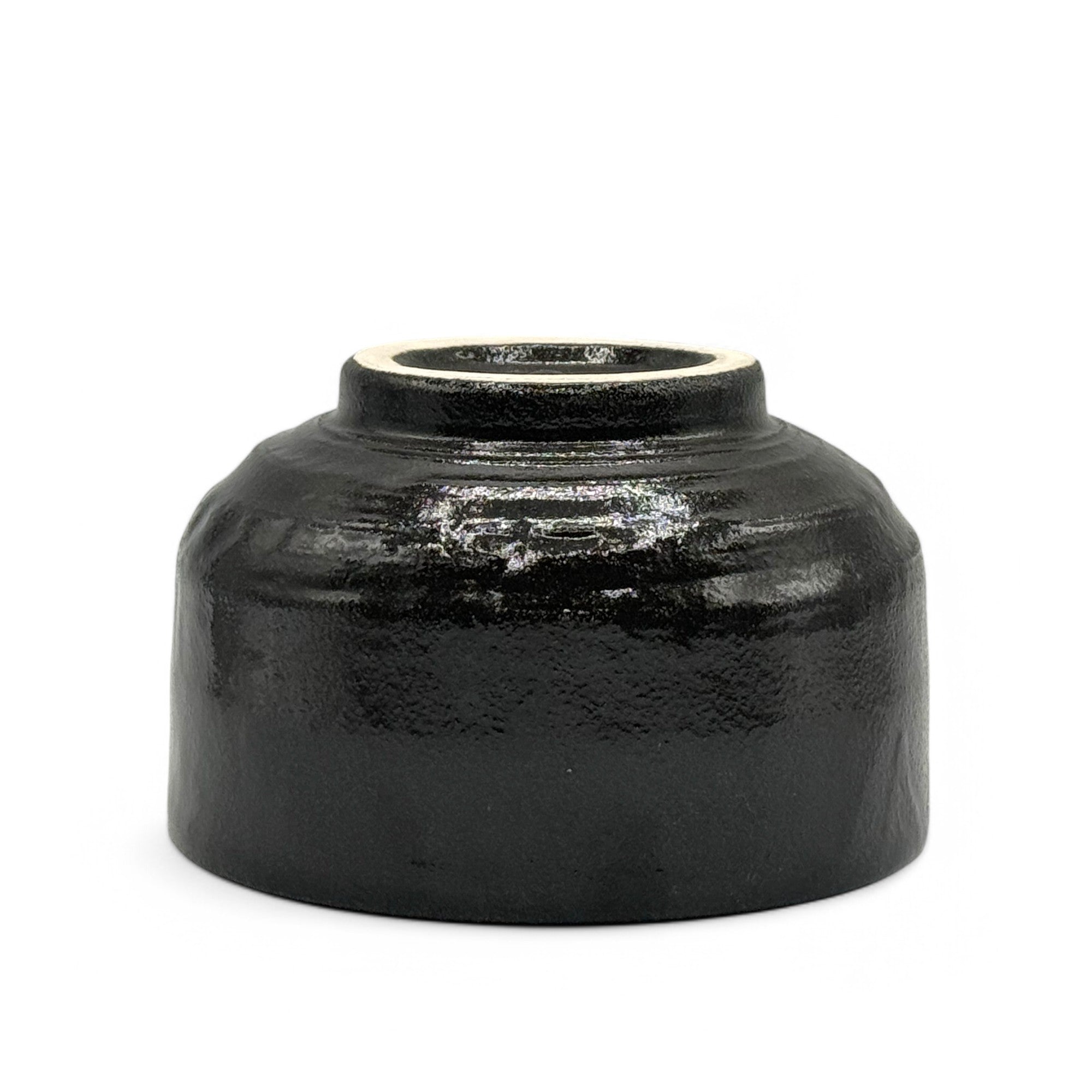 Inoue Kurogane Hake Black Mino-yaki Chawan by Genji - Japanese Matcha Bowl