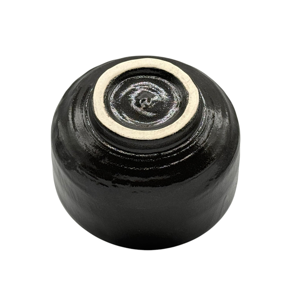 Inoue Kurogane Hake Black Mino-yaki Chawan by Genji - Japanese Matcha Bowl