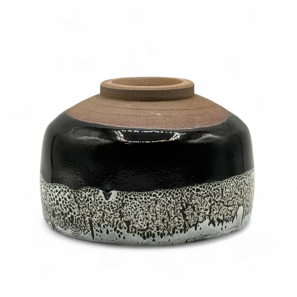 Inoue Tenmoku Shirasagashi Black Mino-yaki Chawan - Japanese Matcha Bowl
