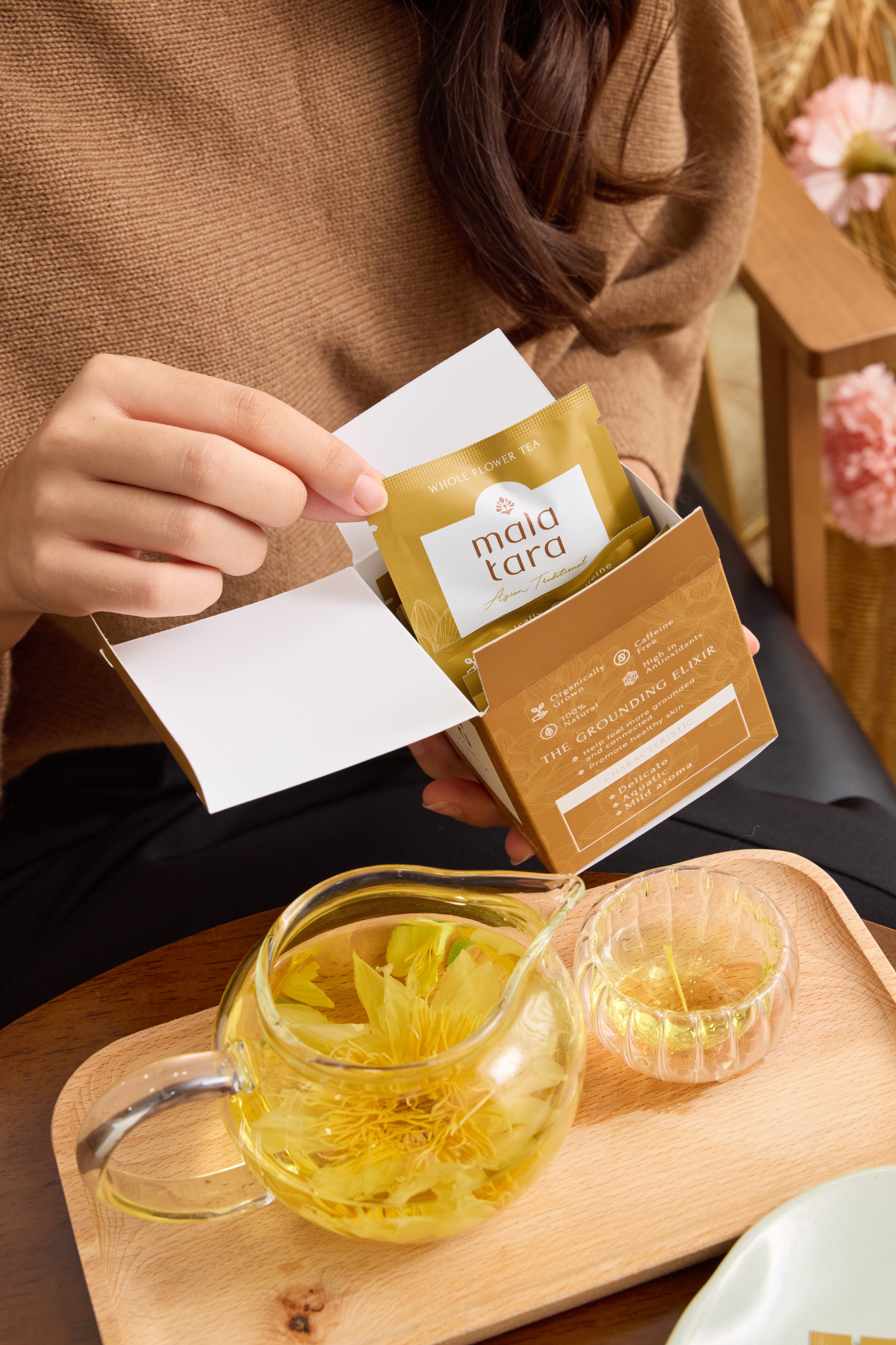 Mala Tara Signature Tea Celebration Gift Box