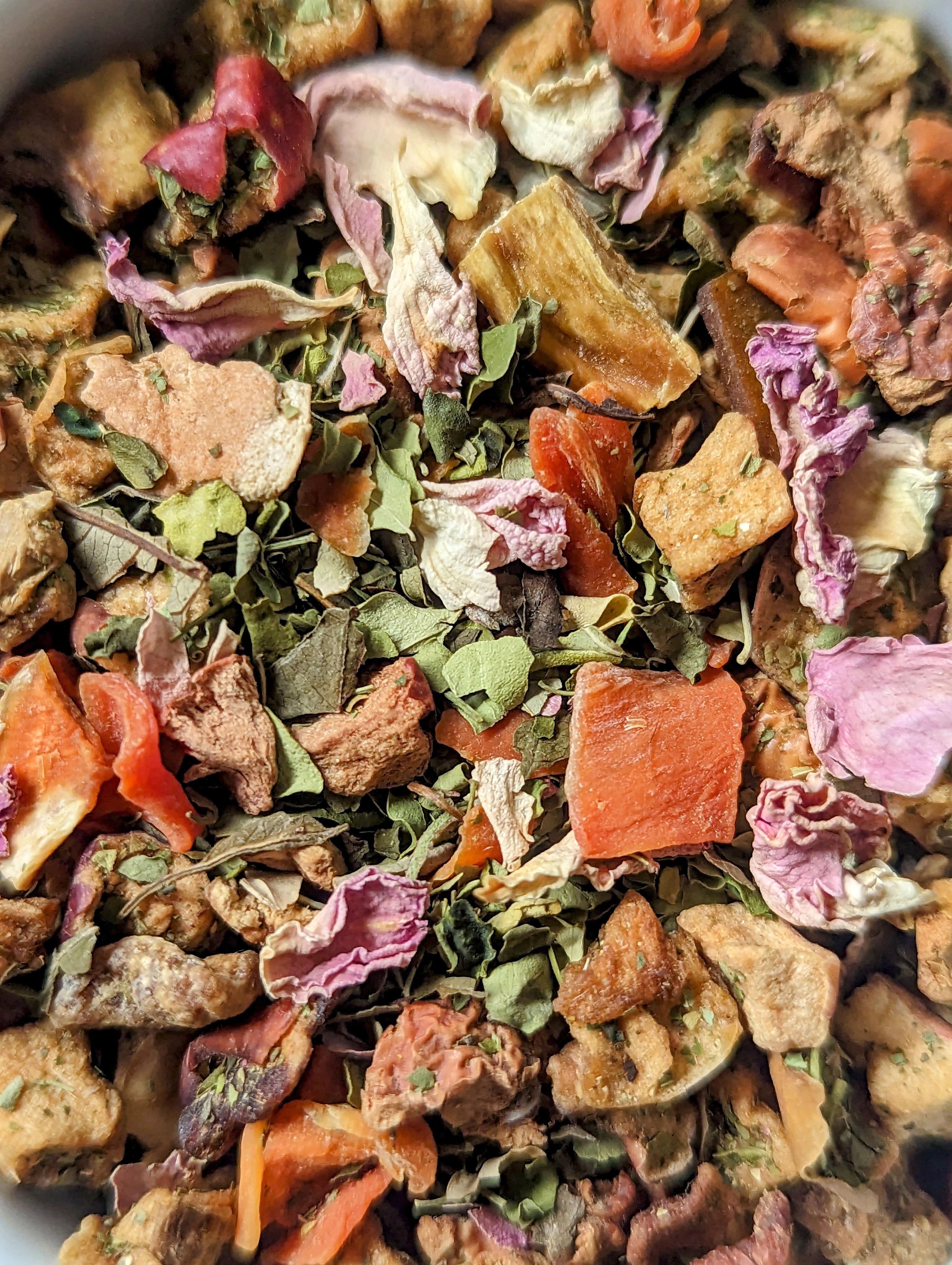 Zum Zum Superfruit Moringa Herbal Tea