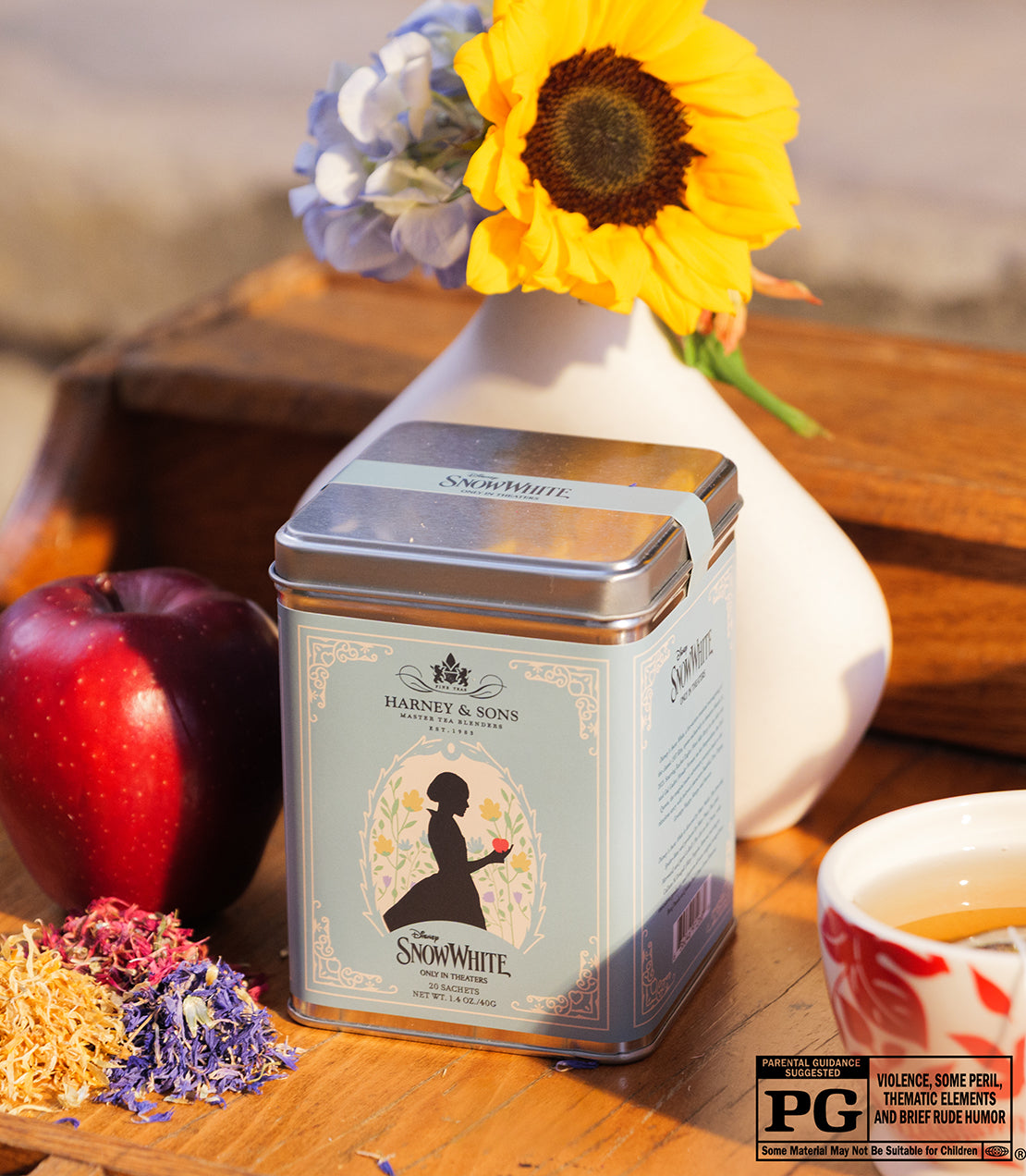 Harney & Sons Snow White, Tin of 20 Sachets