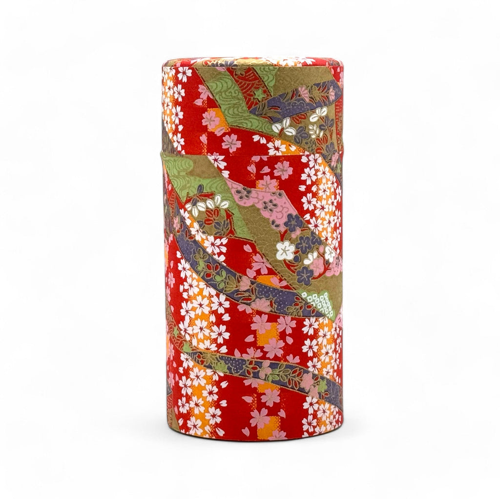 Inoue Tea Oiwai Red Washi Paper Wrapped Tea Canister (L) - Japanese Chazutsu, showcasing a durable washi paper design and airtight storage.