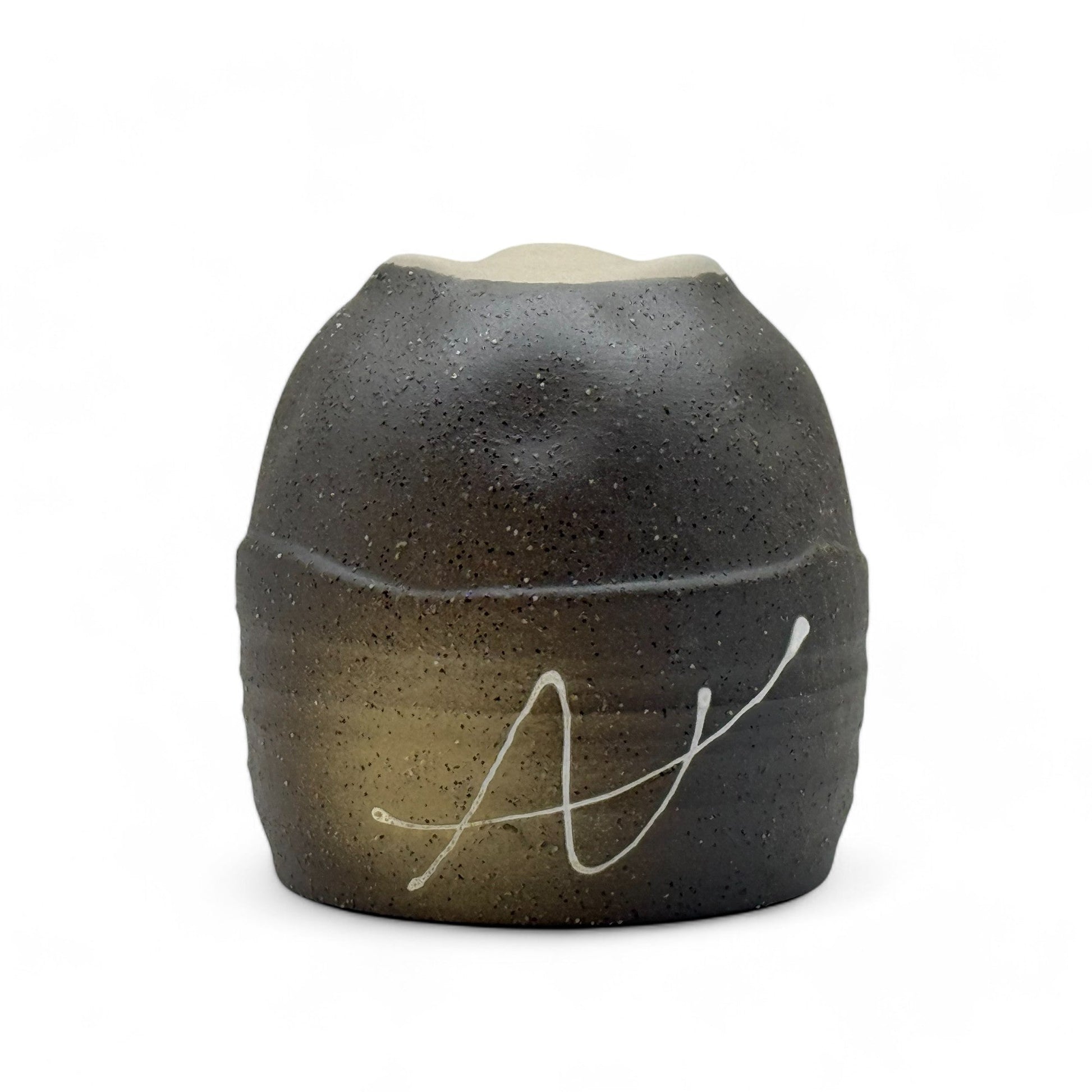 Inoue Tea Ishin Iga Black Mino-yaki Yunomi - Japanese Teacup