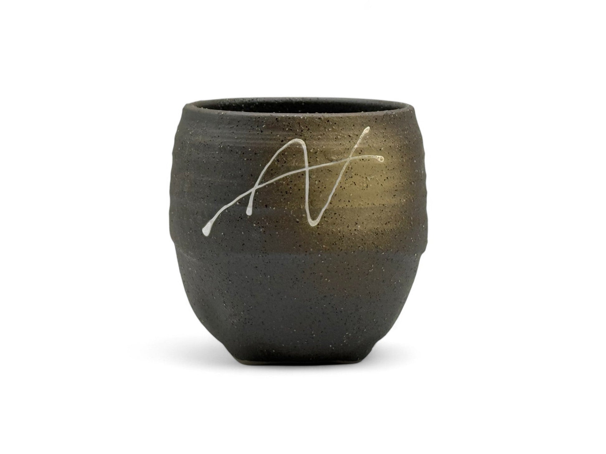 Inoue Tea Ishin Iga Black Mino-yaki Yunomi - Japanese Teacup