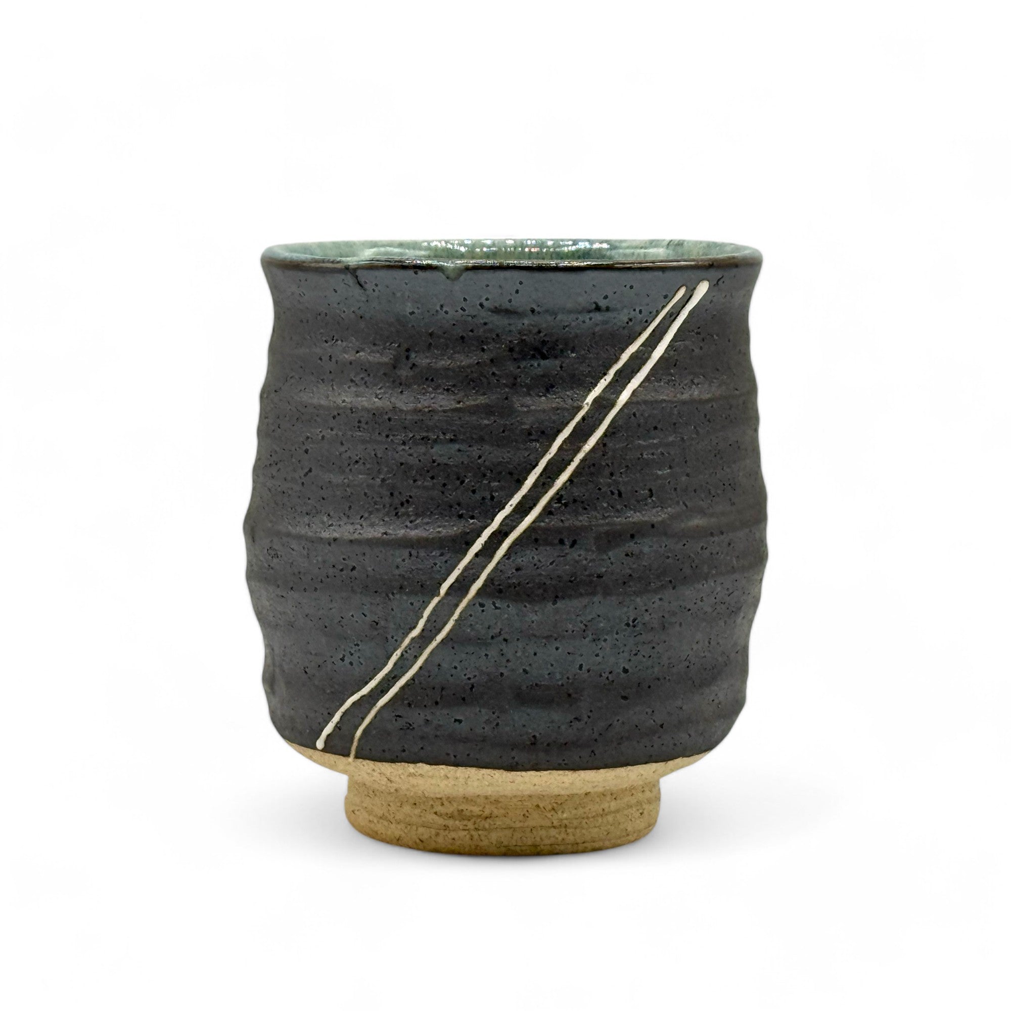 Inoue Kuro Ryusei Black Mino-yaki Yunomi - Japanese Teacup