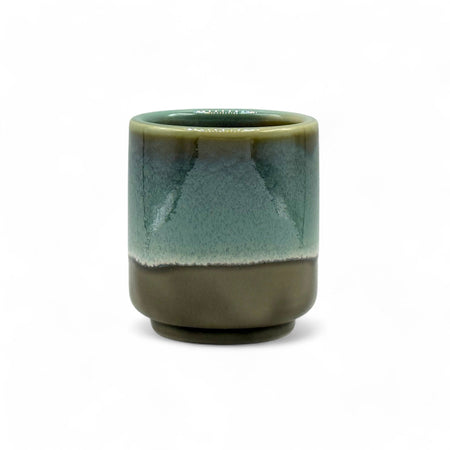 Inoue Tea Gurinhiwa Green Mino-yaki Yunomi - Japanese teacup showcasing traditional craftsmanship, 2.7"W x 3.2"H, 6.7oz capacity.
