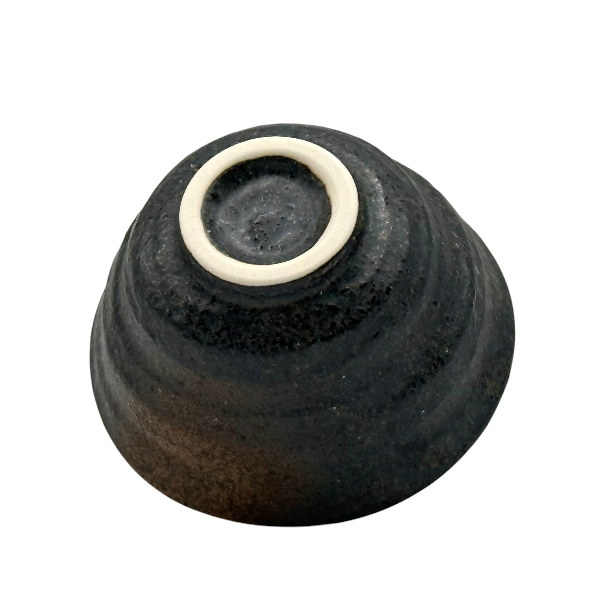 Inoue Tea Rokubei Black Bizen-yaki Yunomi - Japanese Sencha Teacup