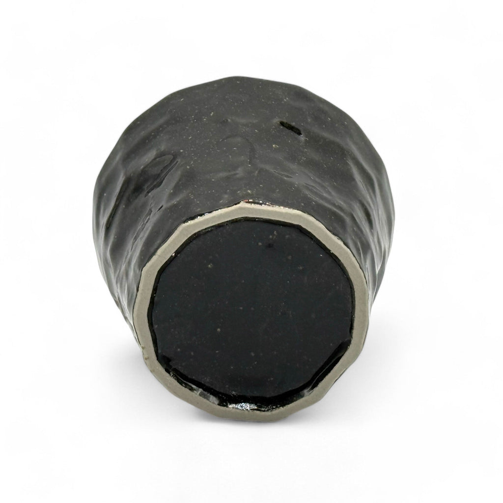 Inoue Tea Kuro Rock Black Mino-yaki Yunomi - Japanese Teacup