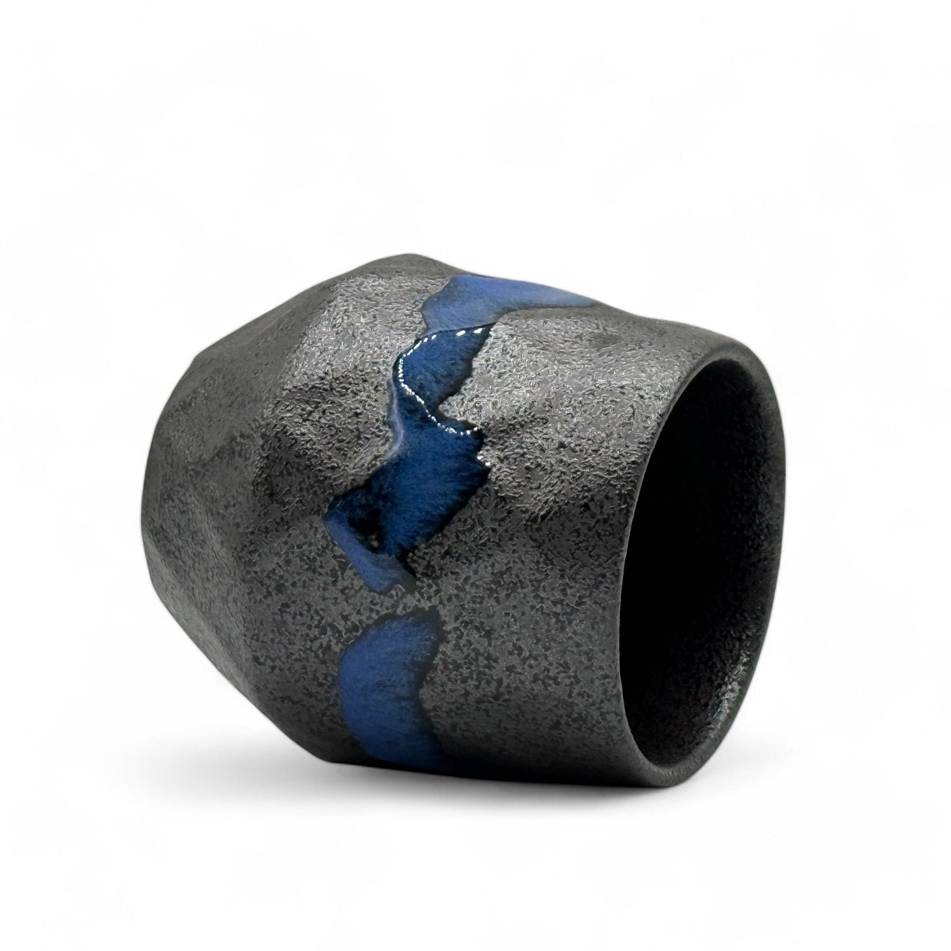 Inoue Tea Kurobuki Ryusui Gray Blue Mino-yaki Yunomi - Japanese Teacup