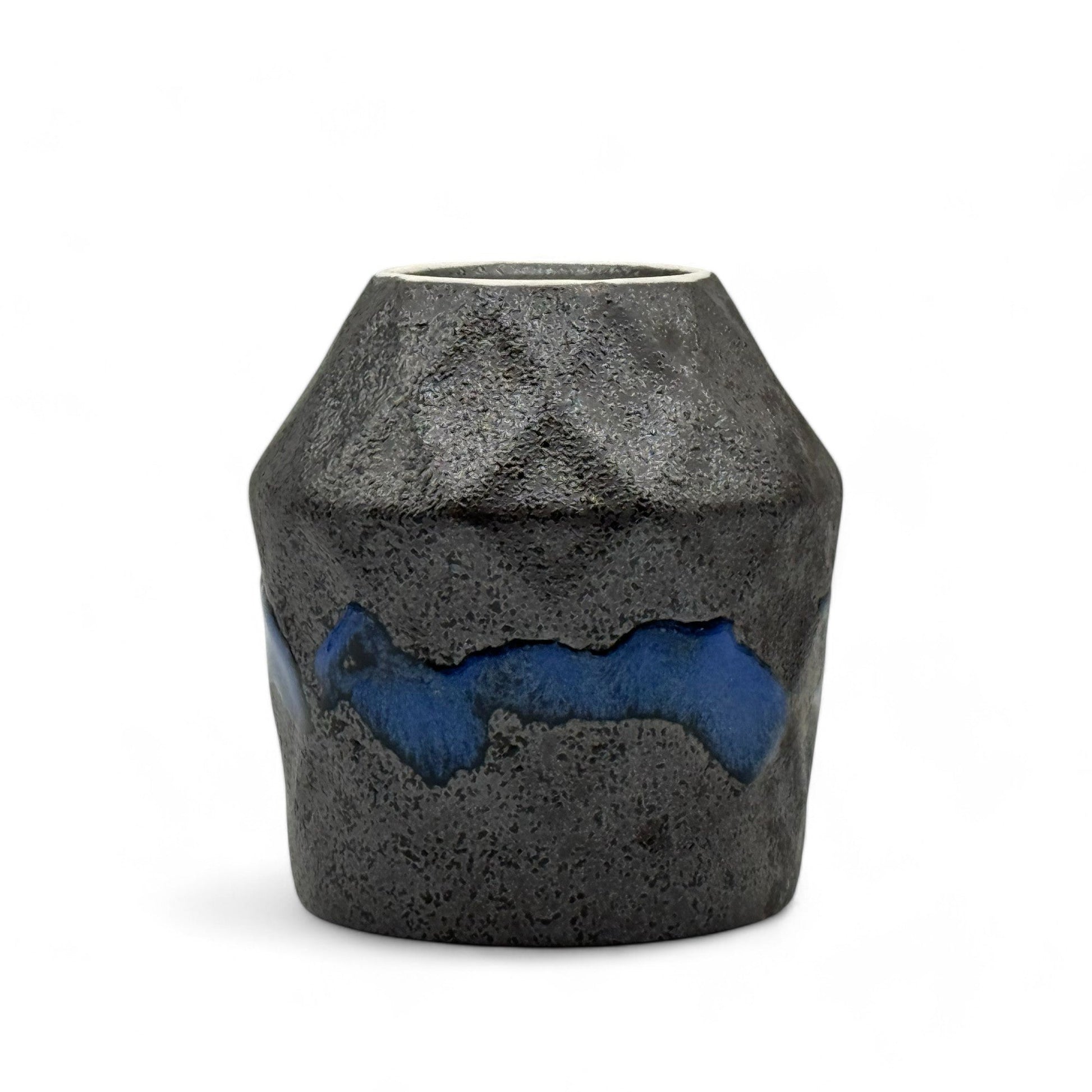 Inoue Tea Kurobuki Ryusui Gray Blue Mino-yaki Yunomi - Japanese Teacup