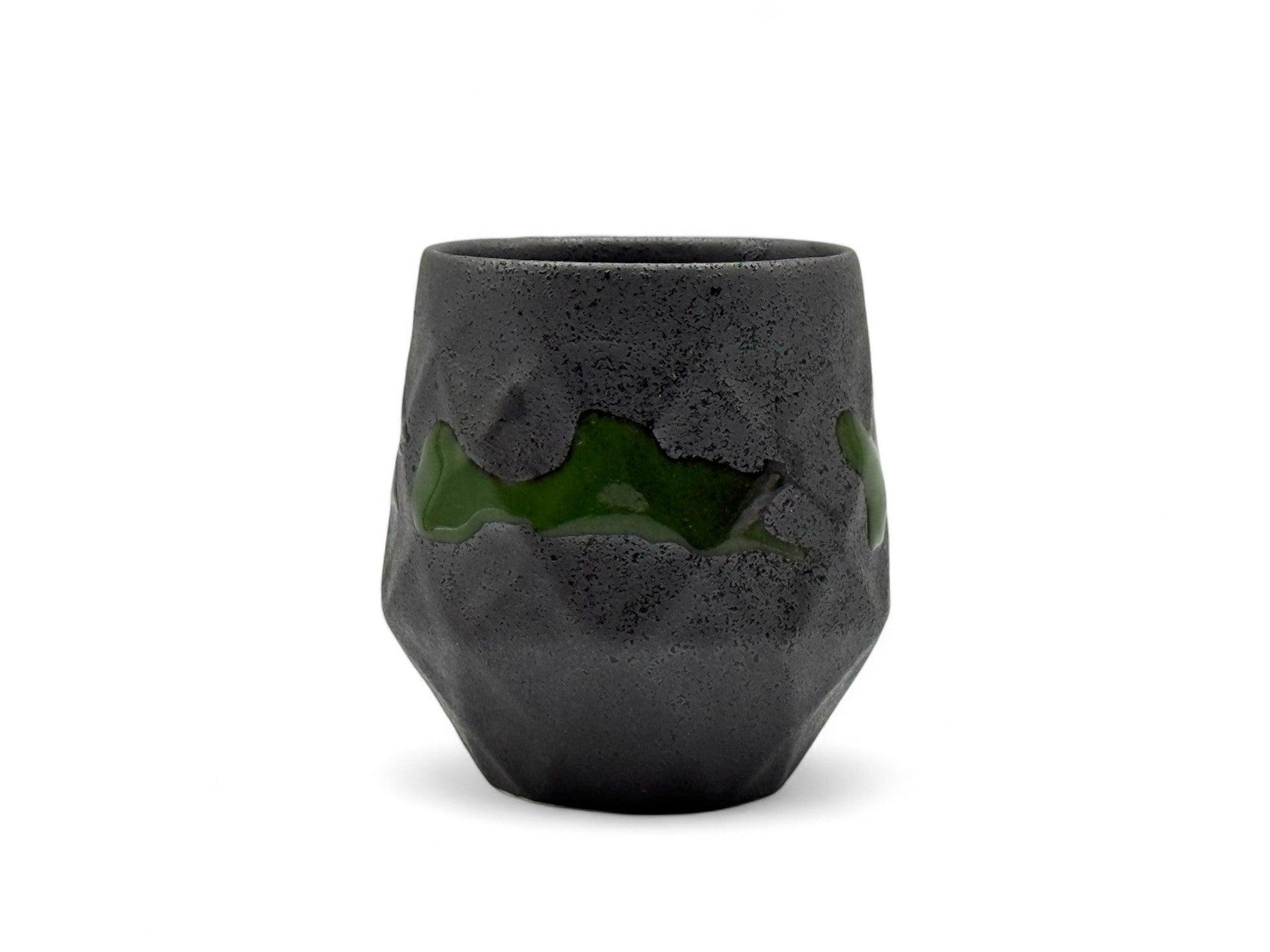 Inoue Tea Kurobuki Ryusui Grey Green Mino-yaki Yunomi - Japanese Teacup