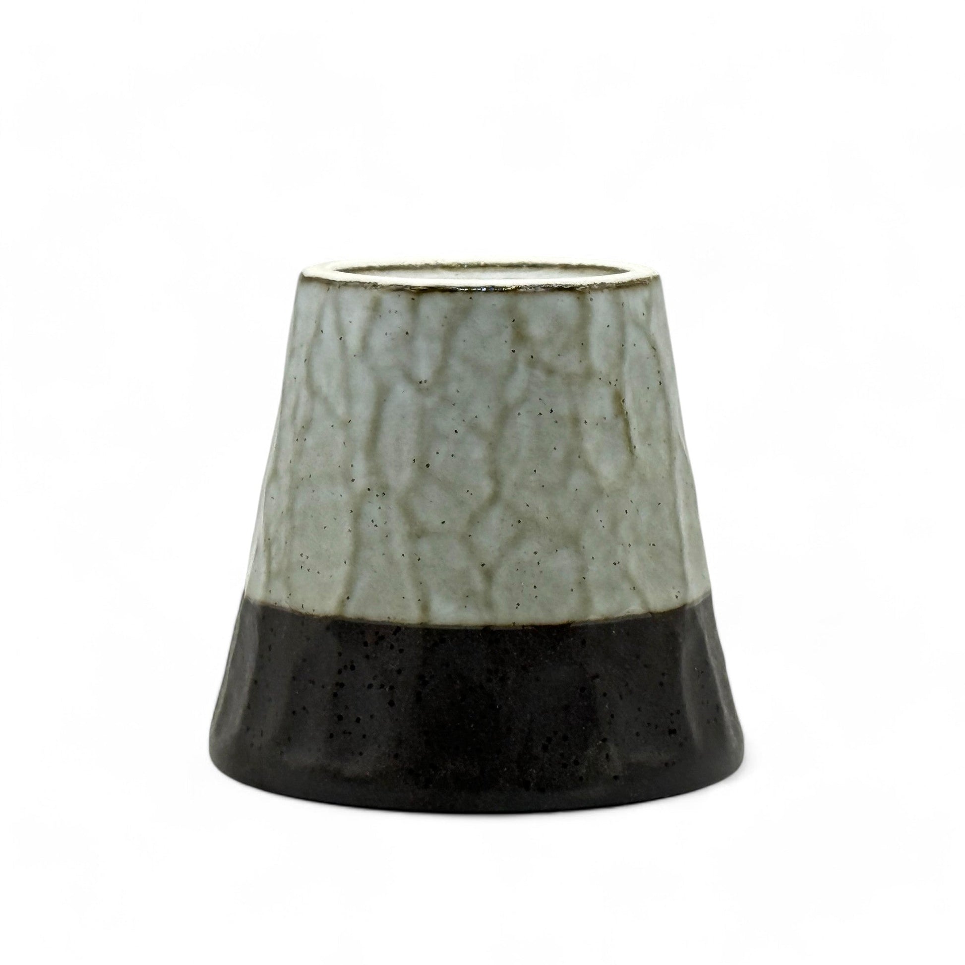 Inoue Tea Nuriwake Gray Mino-yaki Yunomi - Japanese Teacup