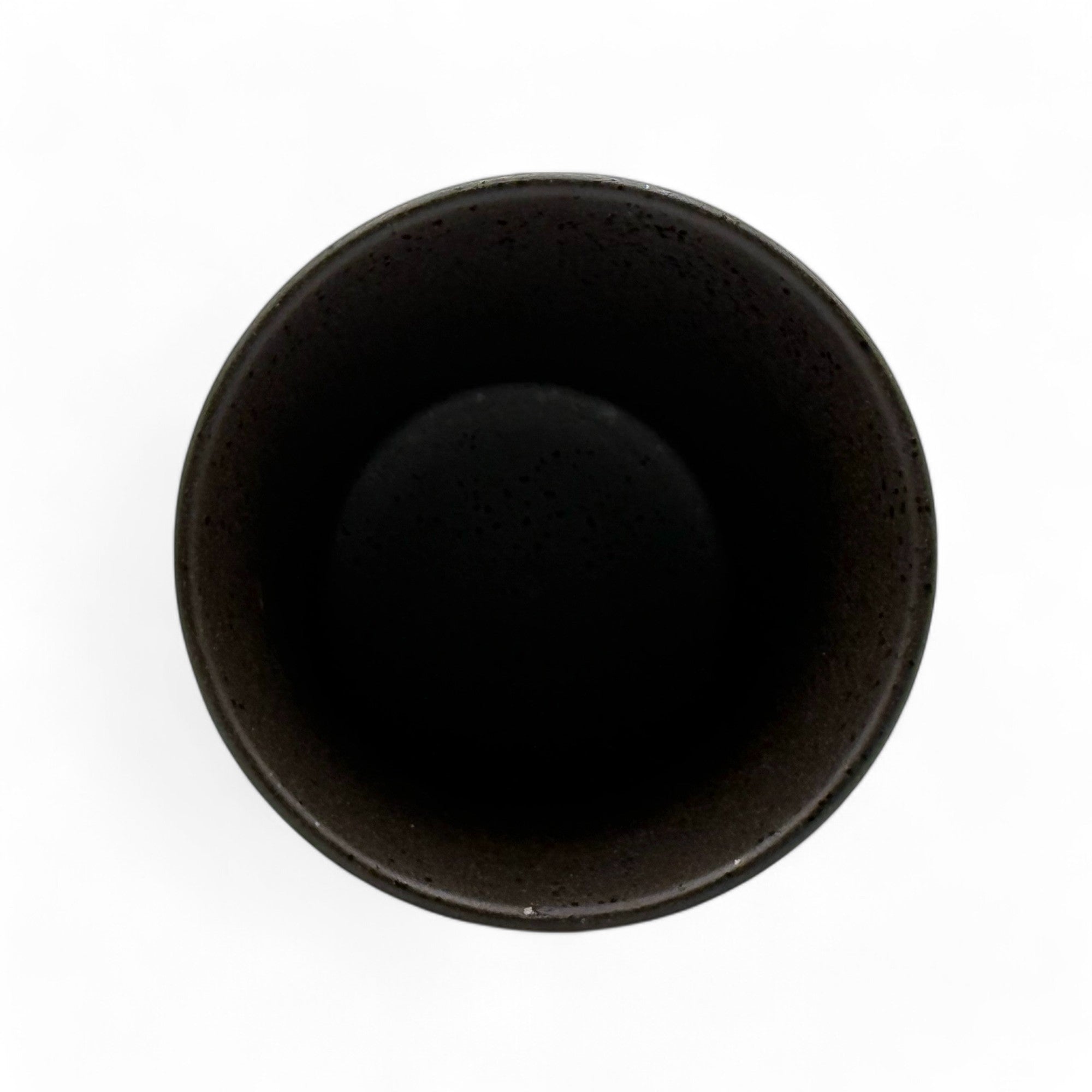 Inoue Tea Nuriwake Gray Mino-yaki Yunomi - Japanese Teacup with a smooth gray finish and traditional design.