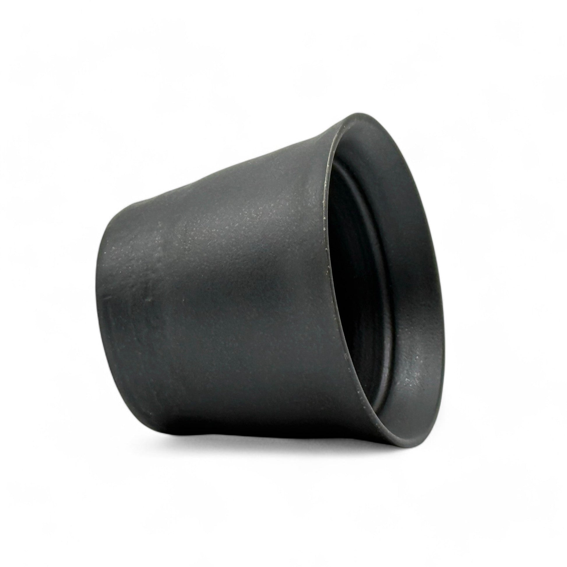 Inoue Tea Kuro Black Tesshin Mino-yaki Yunomi - Japanese Teacup