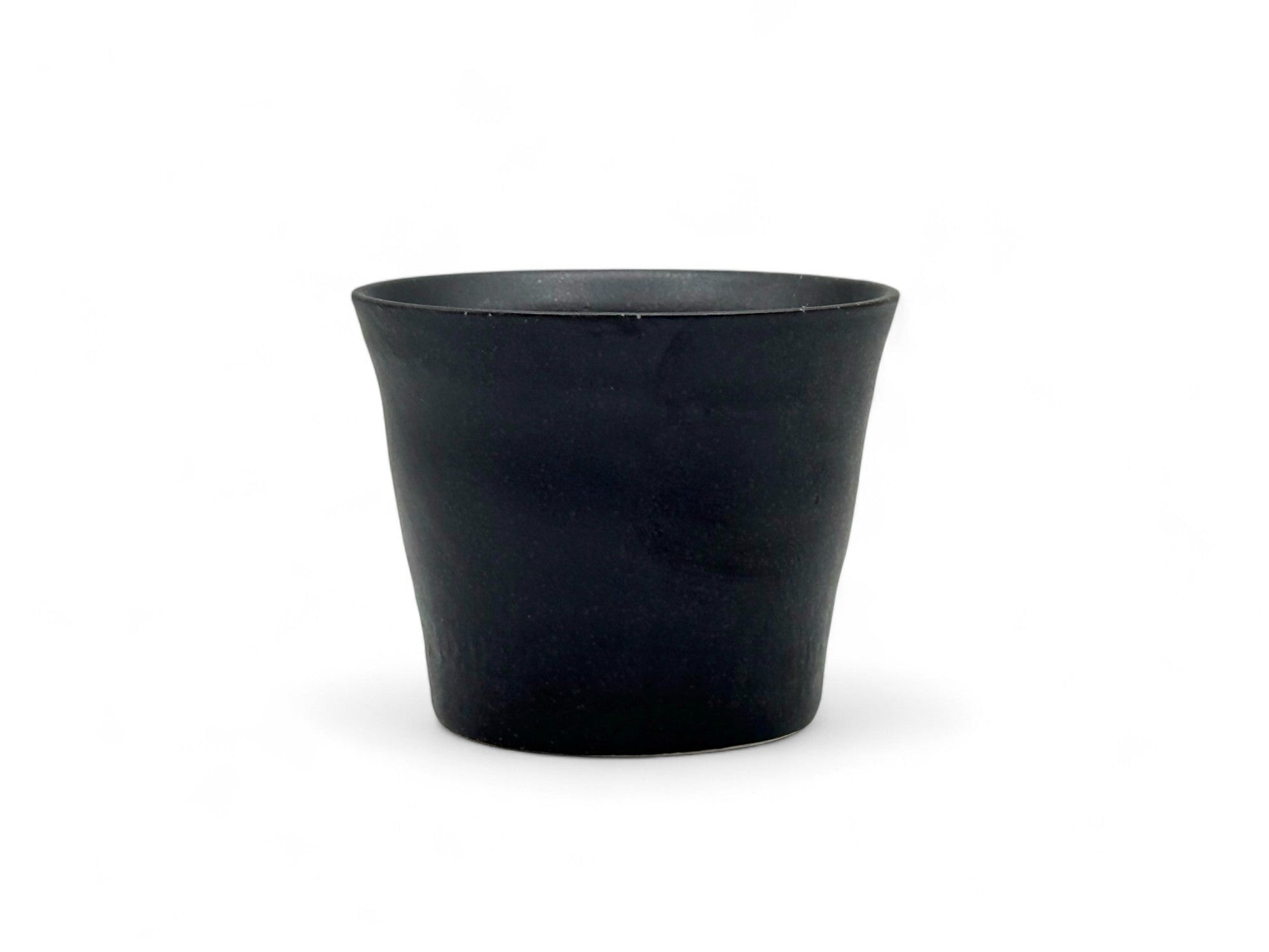 Inoue Tea Kuro Black Tesshin Mino-yaki Yunomi - Japanese Teacup